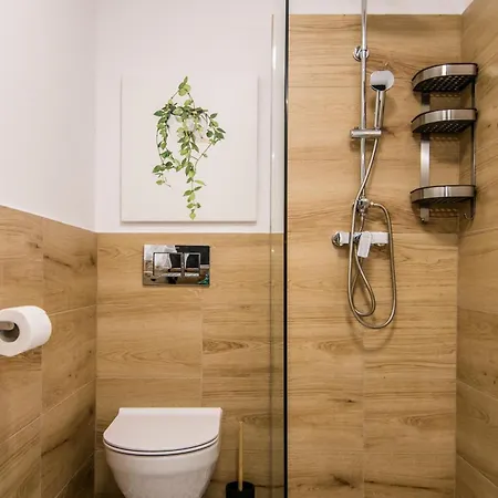 Appartement Monkey - 77 Wigury - Dostep Na Kod - Parking - Smaczna Kawa - Centrum - Blisko Piotrkowska - Galeria - Widok Na - Klimatyzacja - 7 Pietro - Fv