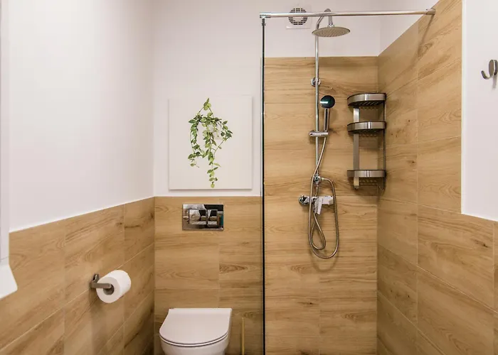 Monkey - 77 Wigury - Dostep Na Kod - Parking - Smaczna Kawa - Centrum - Blisko Piotrkowska - Galeria - Widok Na - Klimatyzacja - 7 Pietro - Fv