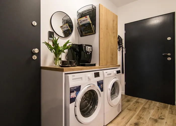 公寓 Monkey - 77 Wigury - Dostep Na Kod - Parking - Smaczna Kawa - Centrum - Blisko Piotrkowska - Galeria - Widok Na - Klimatyzacja - 7 Pietro - Fv