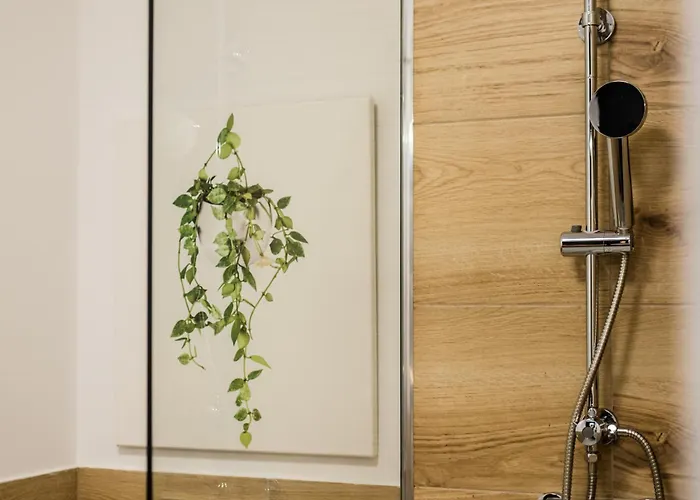 Monkey - 77 Wigury - Dostep Na Kod - Parking - Smaczna Kawa - Centrum - Blisko Piotrkowska - Galeria - Widok Na - Klimatyzacja - 7 Pietro - Fv 公寓 *