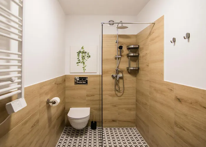 Monkey - 77 Wigury - Dostep Na Kod - Parking - Smaczna Kawa - Centrum - Blisko Piotrkowska - Galeria - Widok Na - Klimatyzacja - 7 Pietro - Fv *