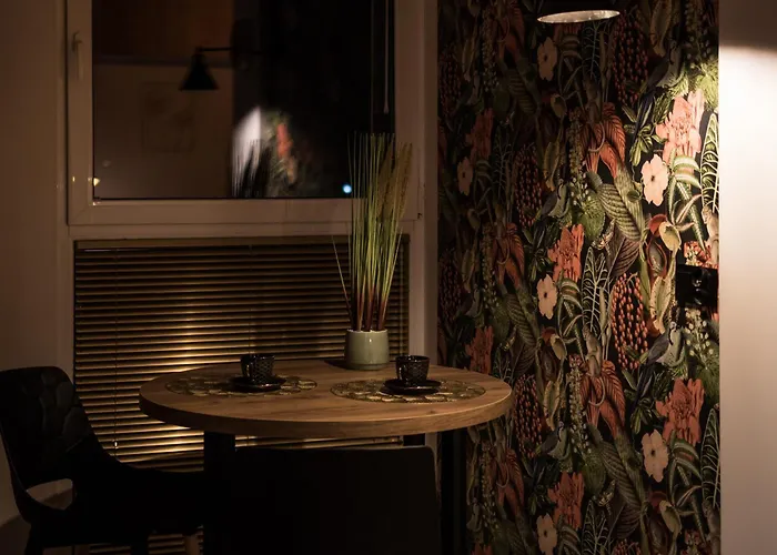 公寓 Monkey - 77 Wigury - Dostep Na Kod - Parking - Smaczna Kawa - Centrum - Blisko Piotrkowska - Galeria - Widok Na - Klimatyzacja - 7 Pietro - Fv 罗兹