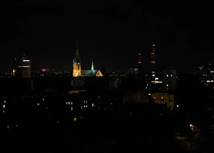 公寓 Monkey - 77 Wigury - Dostep Na Kod - Parking - Smaczna Kawa - Centrum - Blisko Piotrkowska - Galeria - Widok Na - Klimatyzacja - 7 Pietro - Fv